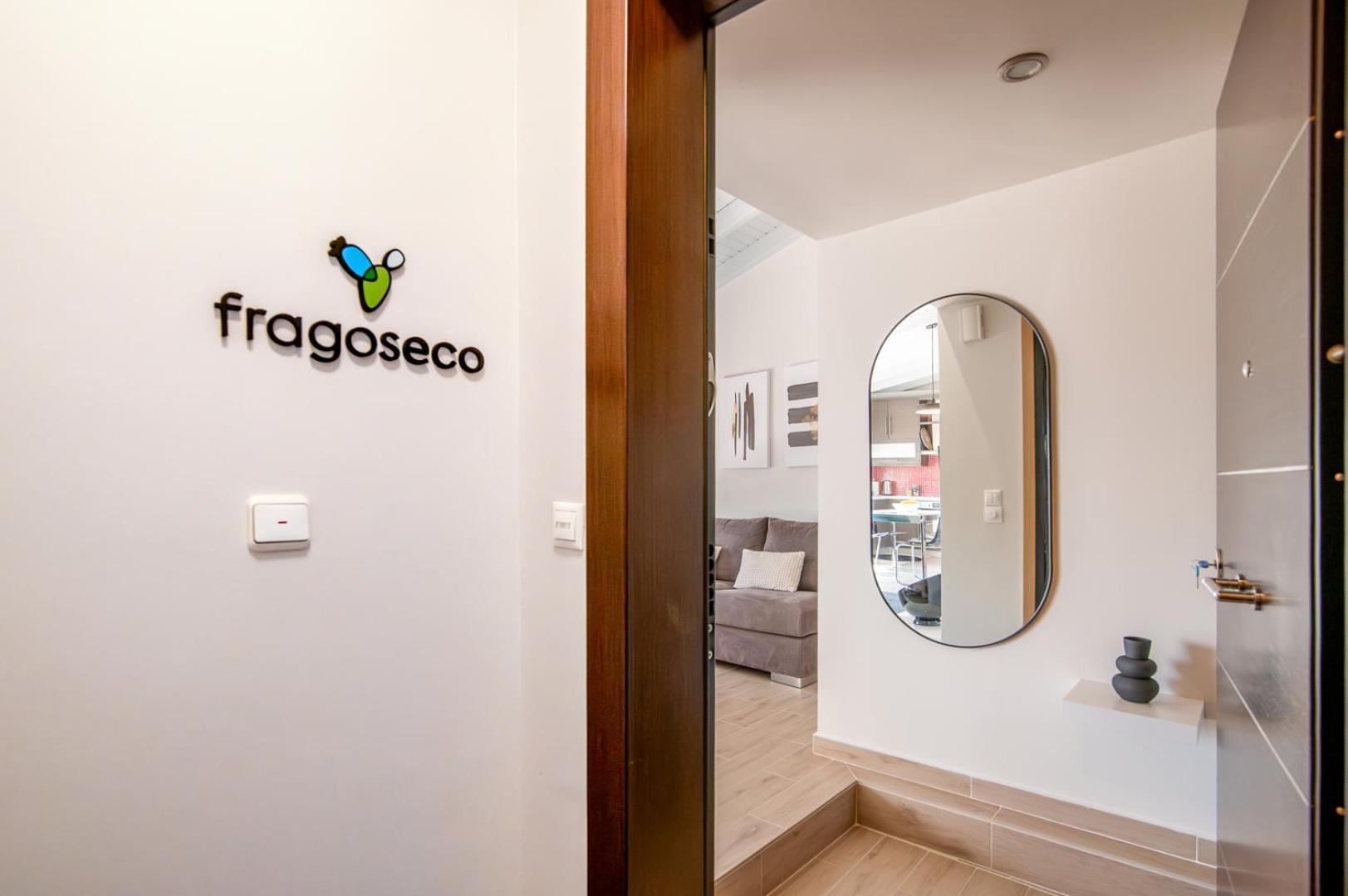 شقة Fragoseco Loft! Elegance & Luxury Chalkís المظهر الخارجي الصورة